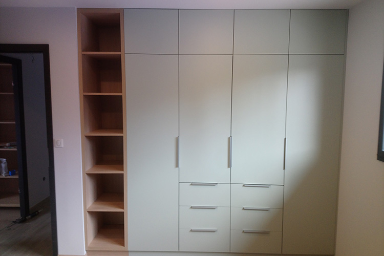 38-realisation-hopitaux-neufs-25-dressing-placard